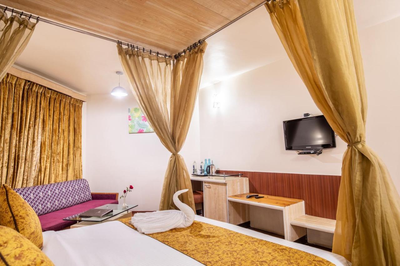 Poppys Pleasant Stay Kodaikanal Buitenkant foto