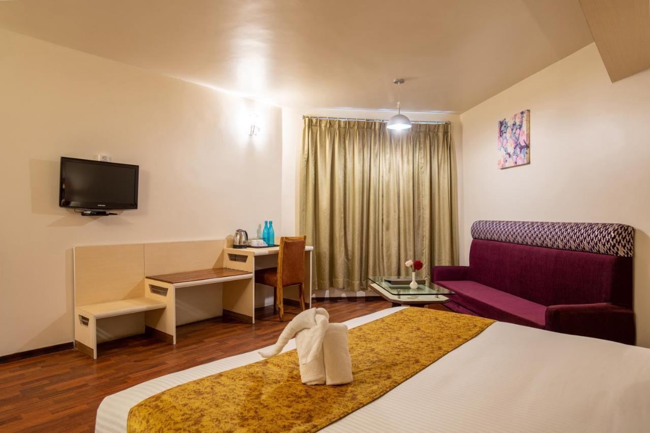 Poppys Pleasant Stay Kodaikanal Buitenkant foto