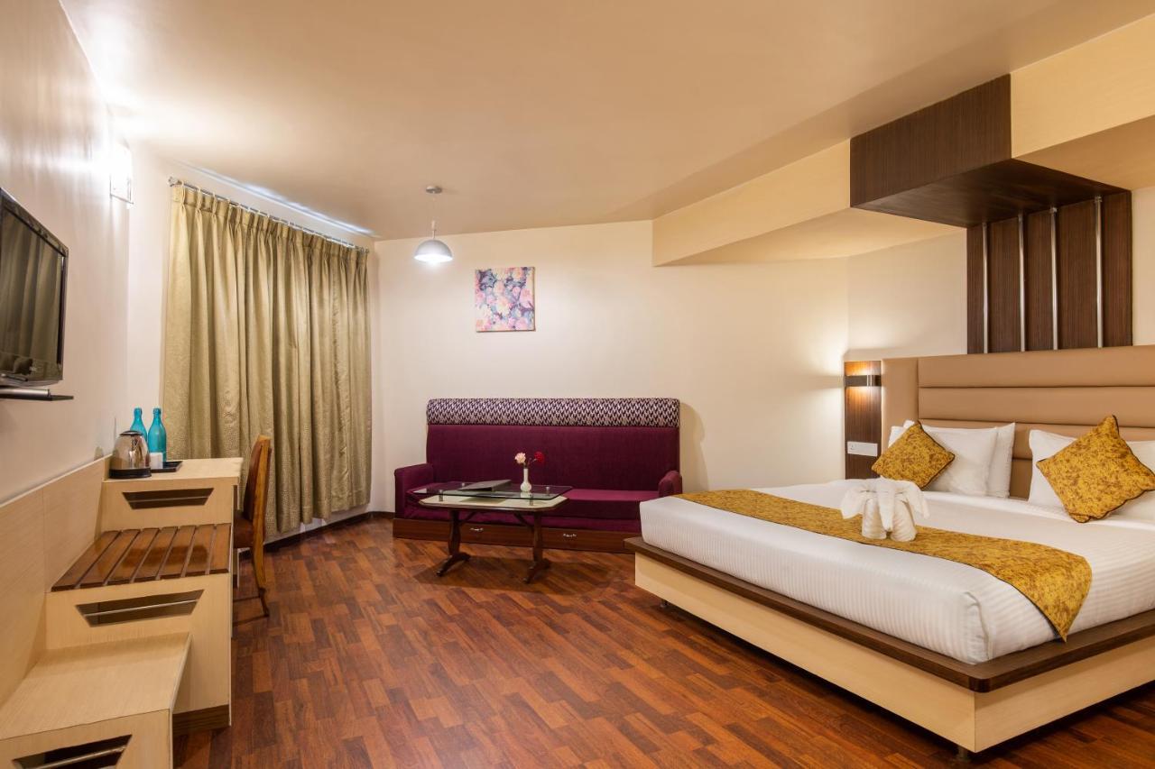 Poppys Pleasant Stay Kodaikanal Buitenkant foto