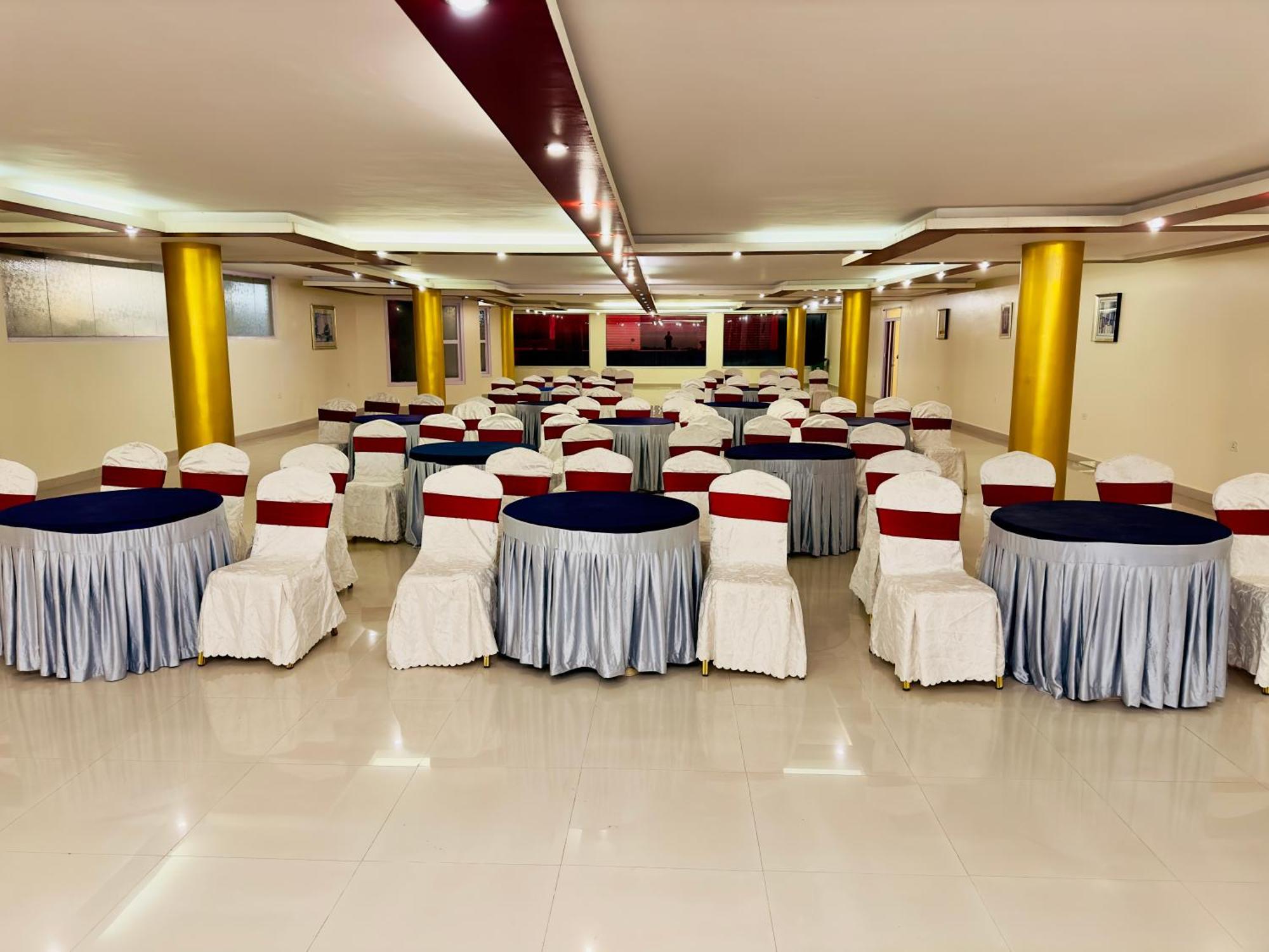 Poppys Pleasant Stay Kodaikanal Buitenkant foto